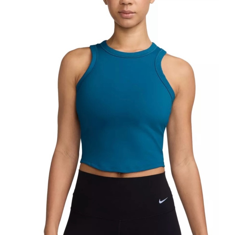 Nike One Fitted Dri-Fit Cropped Tank Top